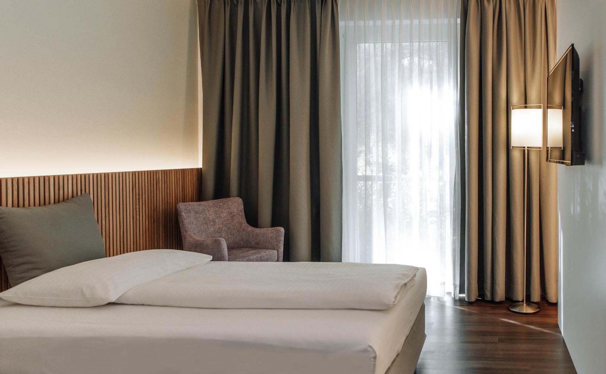 Heinhotel Vienna Airport 슈베하트 외부 사진